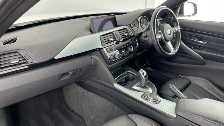 BMW 4 Series 420d xDrive M Sport 2dr Auto Diesel Coupe